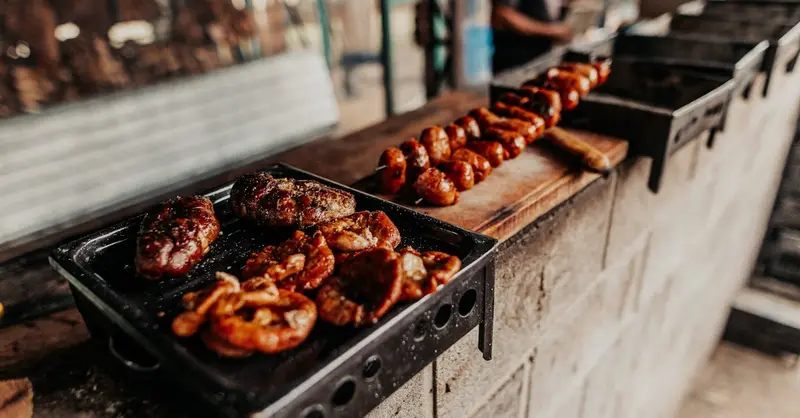 Delicious Argentine asado featuring grilled meats, showcasing traditional BBQ methods in Buenos Aires.