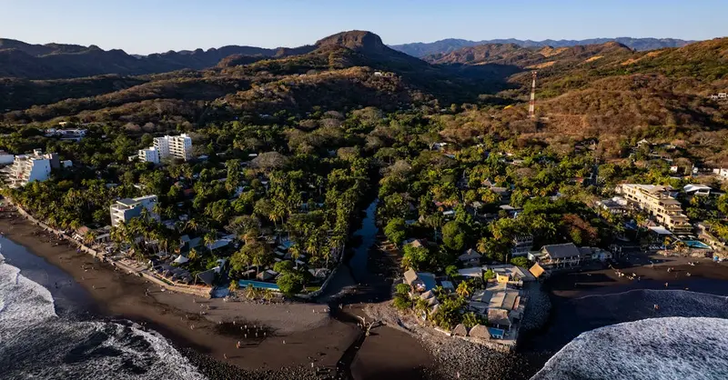 A breathtaking aerial view of El Zonte Beach and surrounding landscape in El Salvador